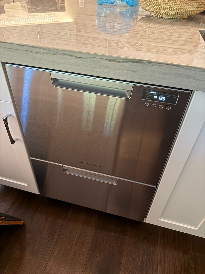 Professional dishwasher repair service