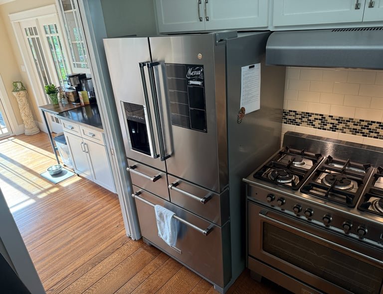 Professional refrigerator repair service